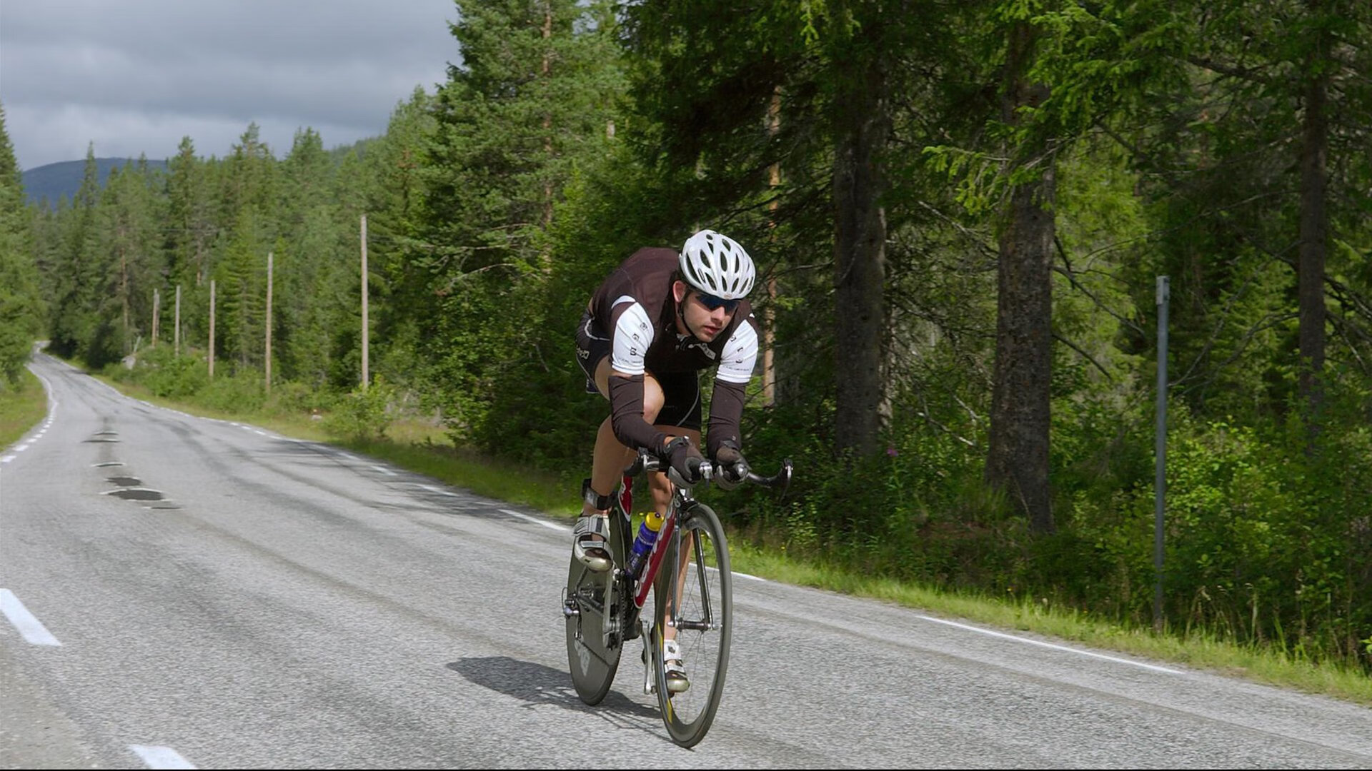 赛道上的逆袭,阿斯顿马丁力克威廉姆斯,诺里斯高光表现改写格局